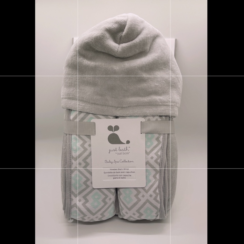 Geometric Print Hooded Bath Towel from Just Born